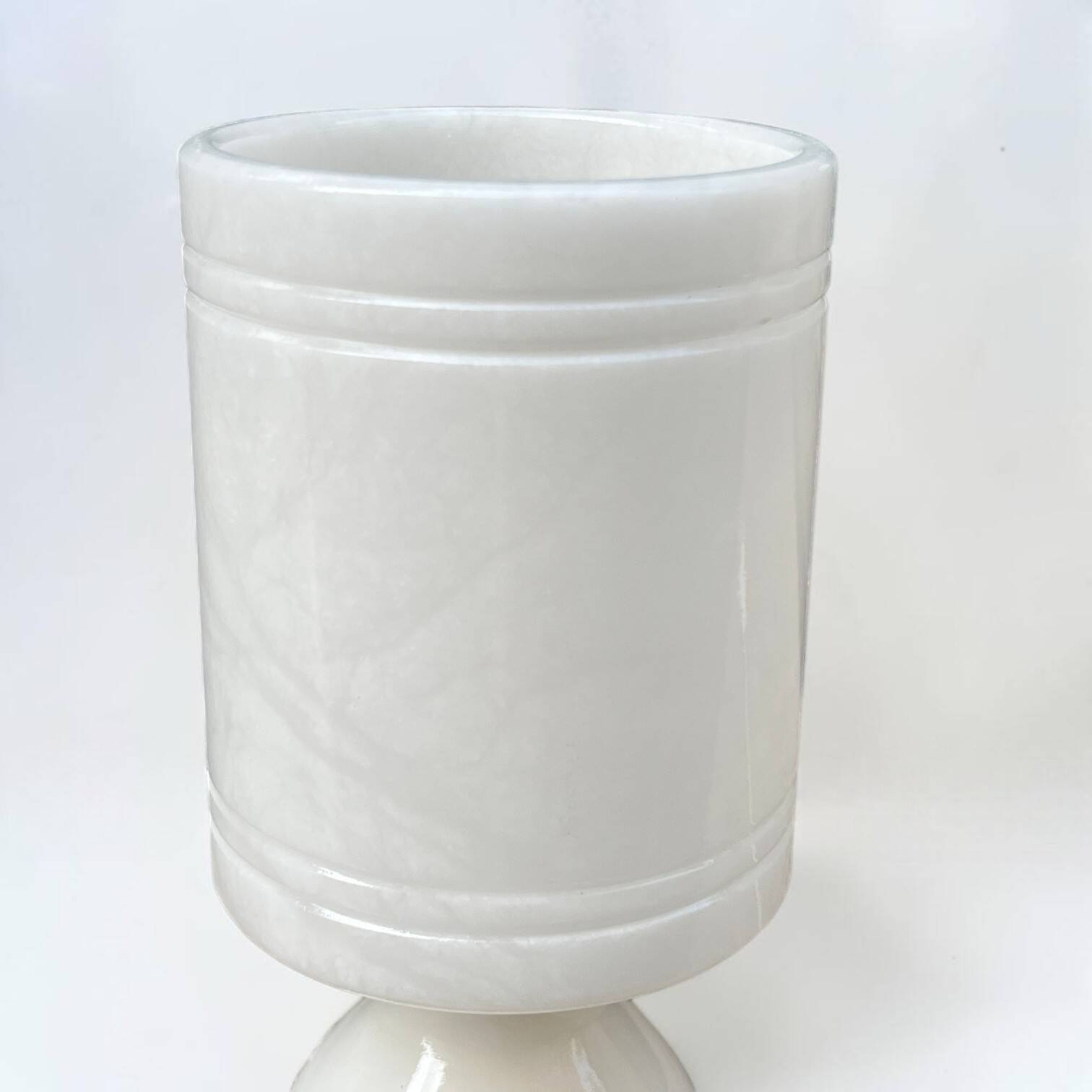 White alabaster lamp - Alabaster night light