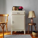 Parisian antique jam buffet