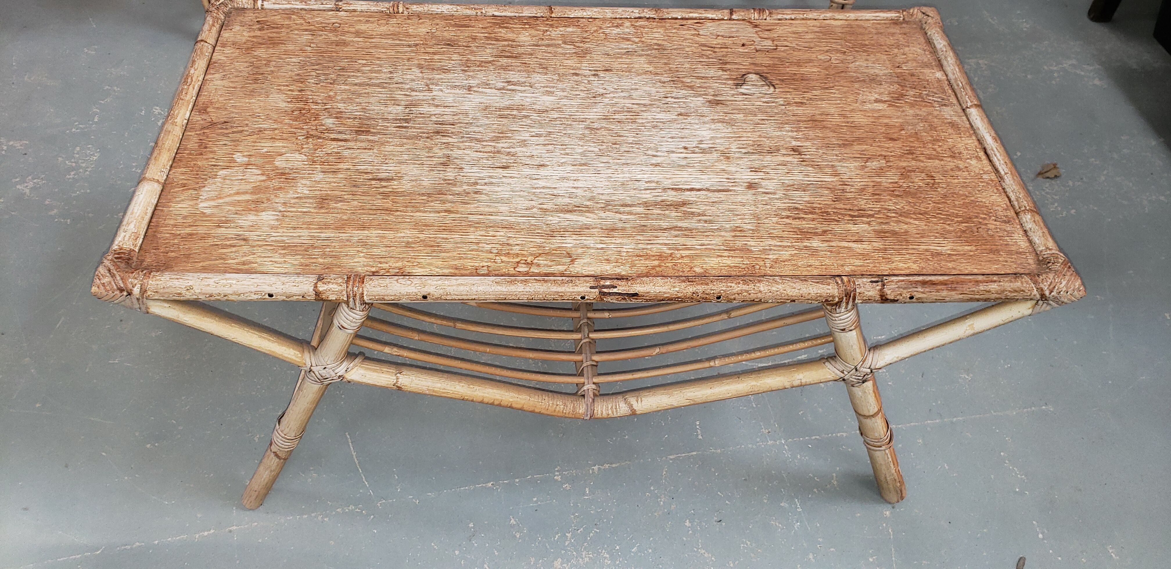 Set chairs and table bamboo and rattan year 70