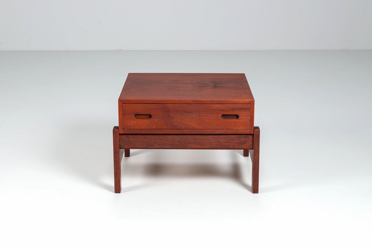 Illum Wikkelso side table in teak Hjorring Mobel Denmark 1960