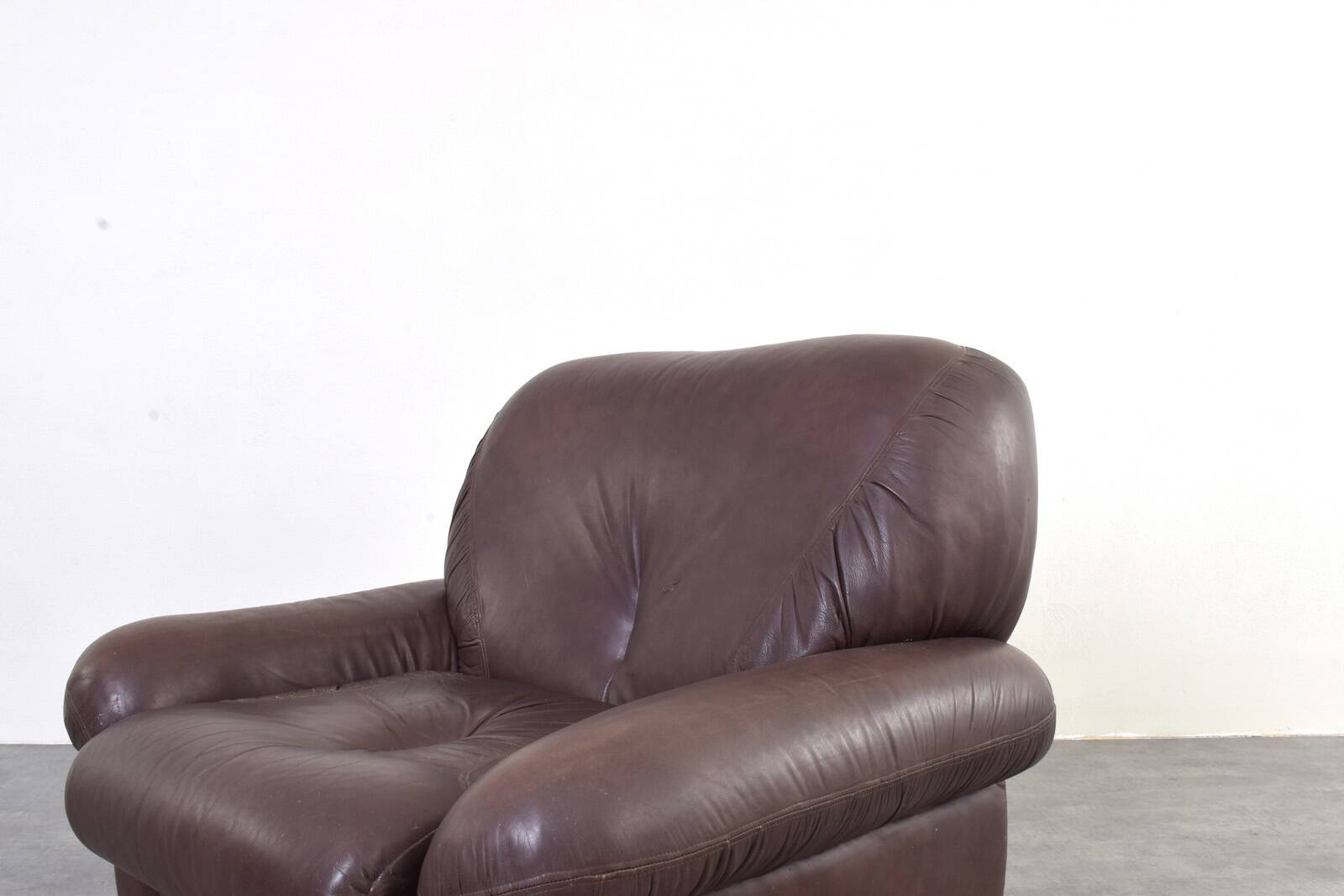 Mid-Century Italian Lounge Chairs, 1970s, Set of 2.