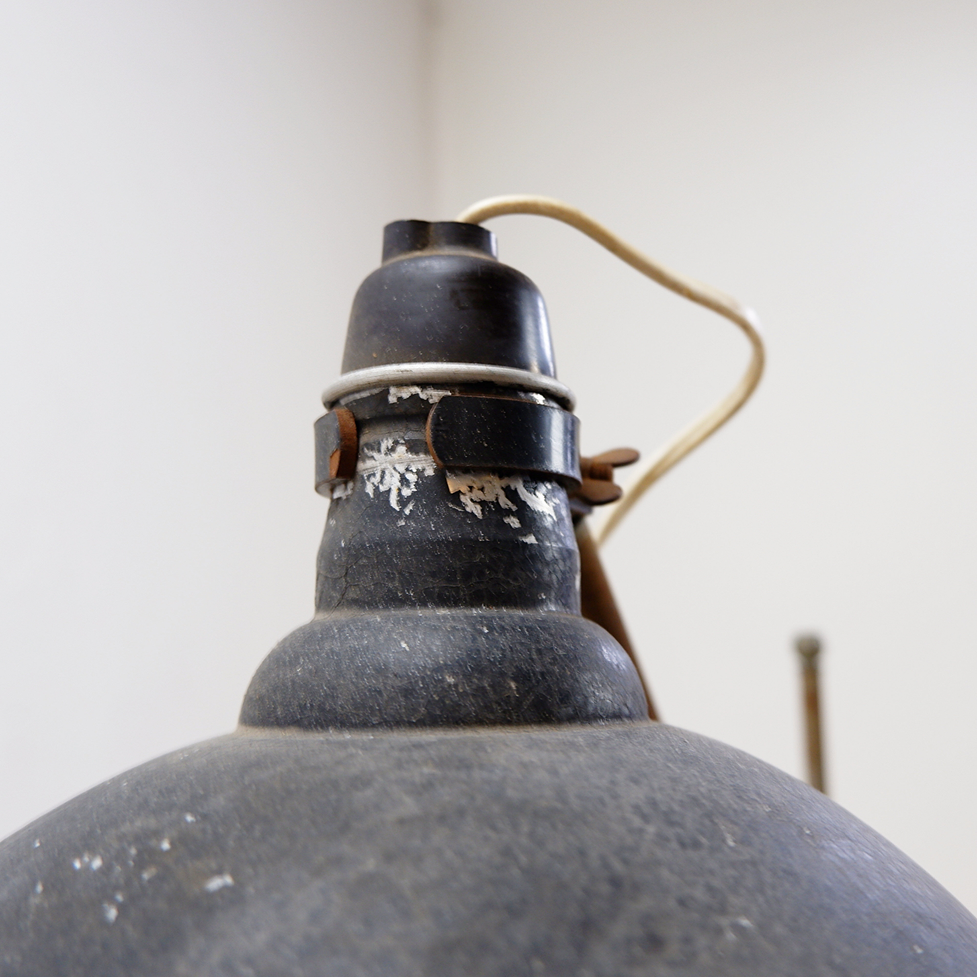 Industrial articulated floor lamp