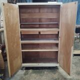 Mado kitchen cabinet