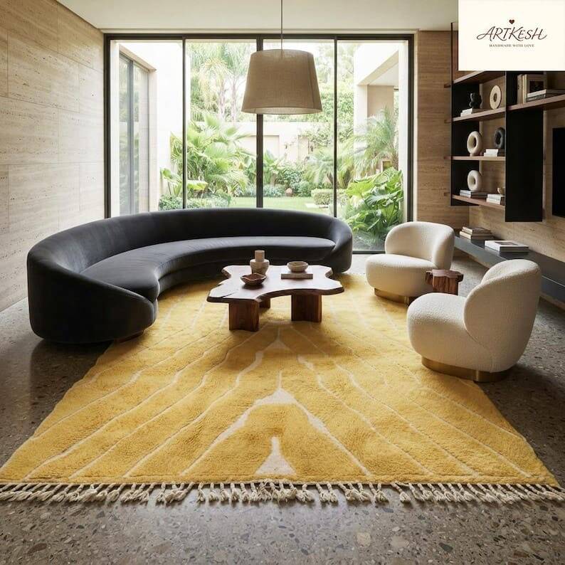 Large Berber rug made of natural wool, traditionally handwoven, 3/4 m.