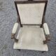 Paire de fauteuils style Louis XVI
