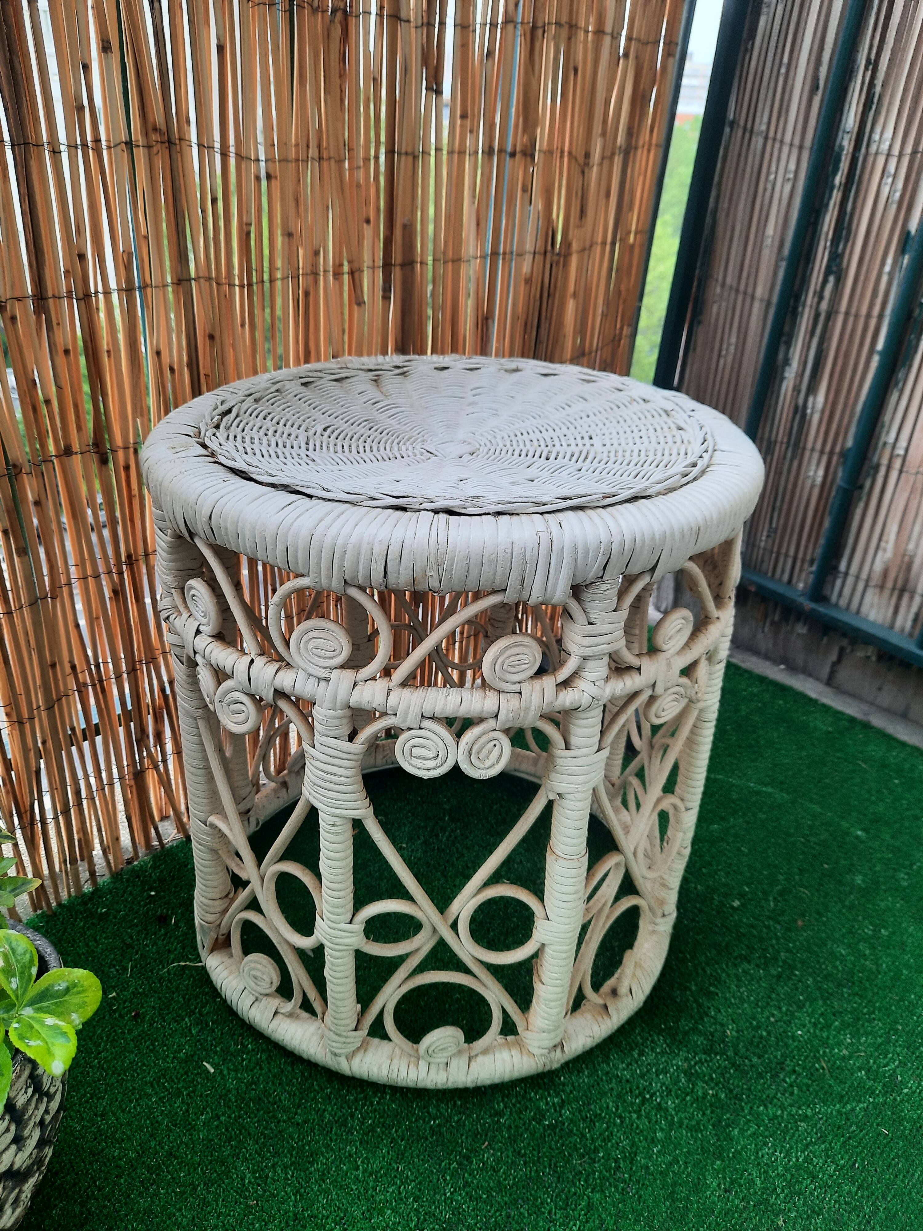 White rattan table