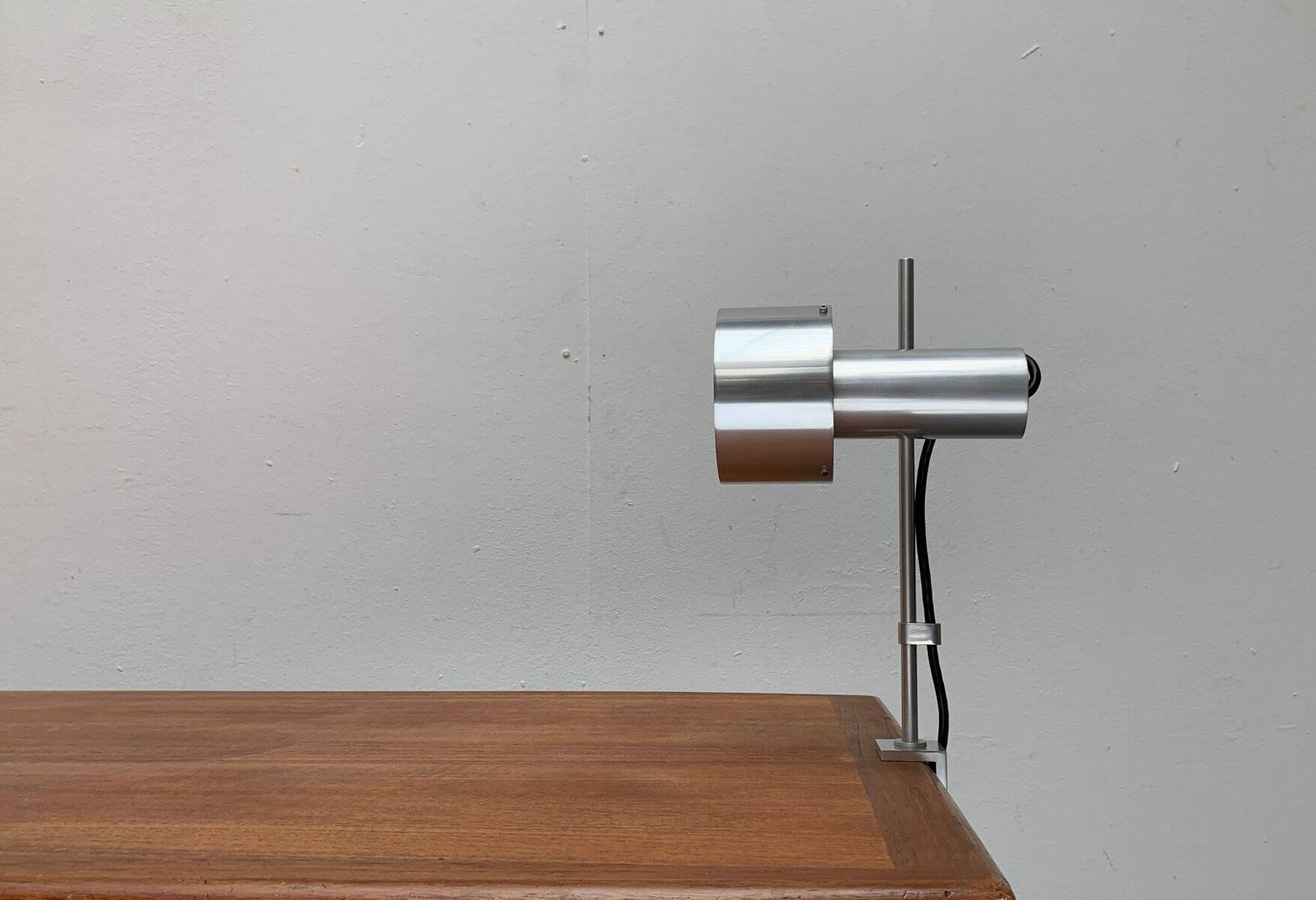 FA2 clamp desk lamp in Mid-Century style by Peter Nelson for Architectural Lighting Company, England, 1960s.