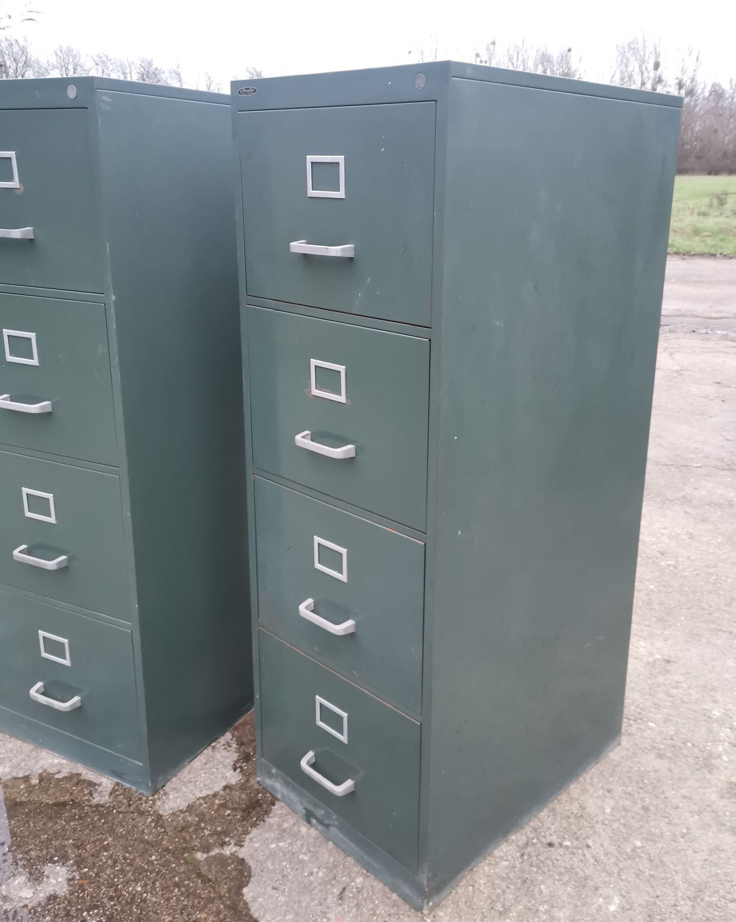 Strafor industrial binder pair