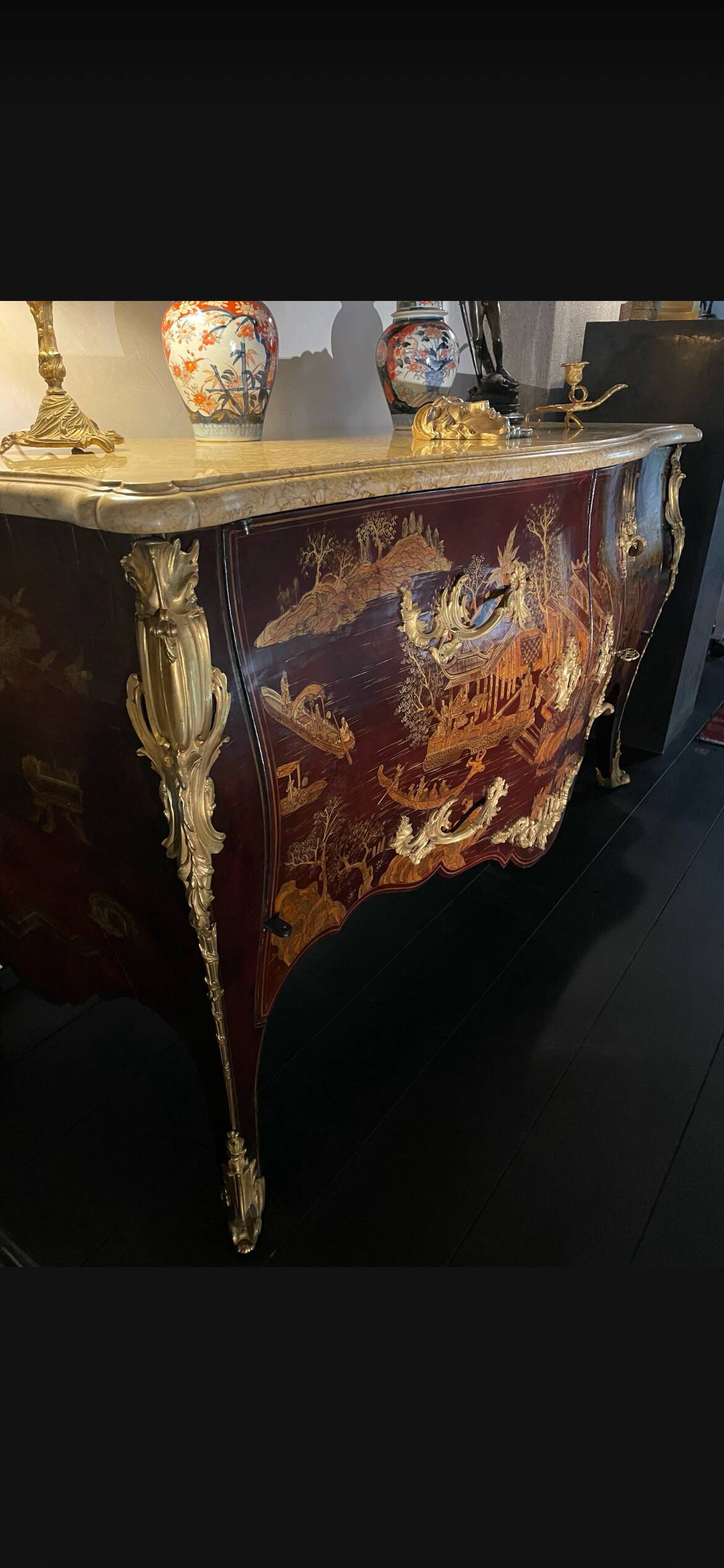 Louis XV Chinese lacquer commode