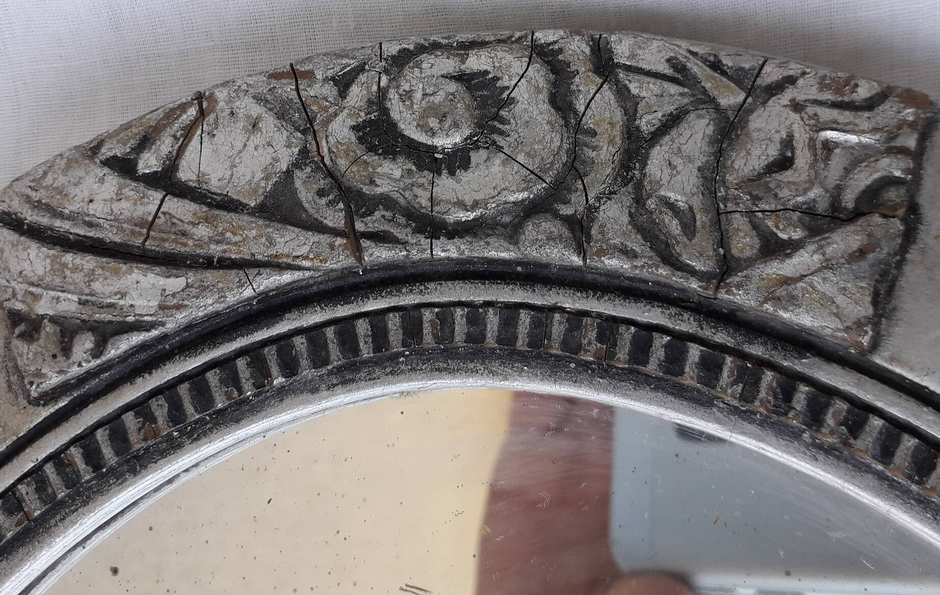 Oval wooden mirror