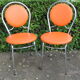 Paire de chaises vintages oranges