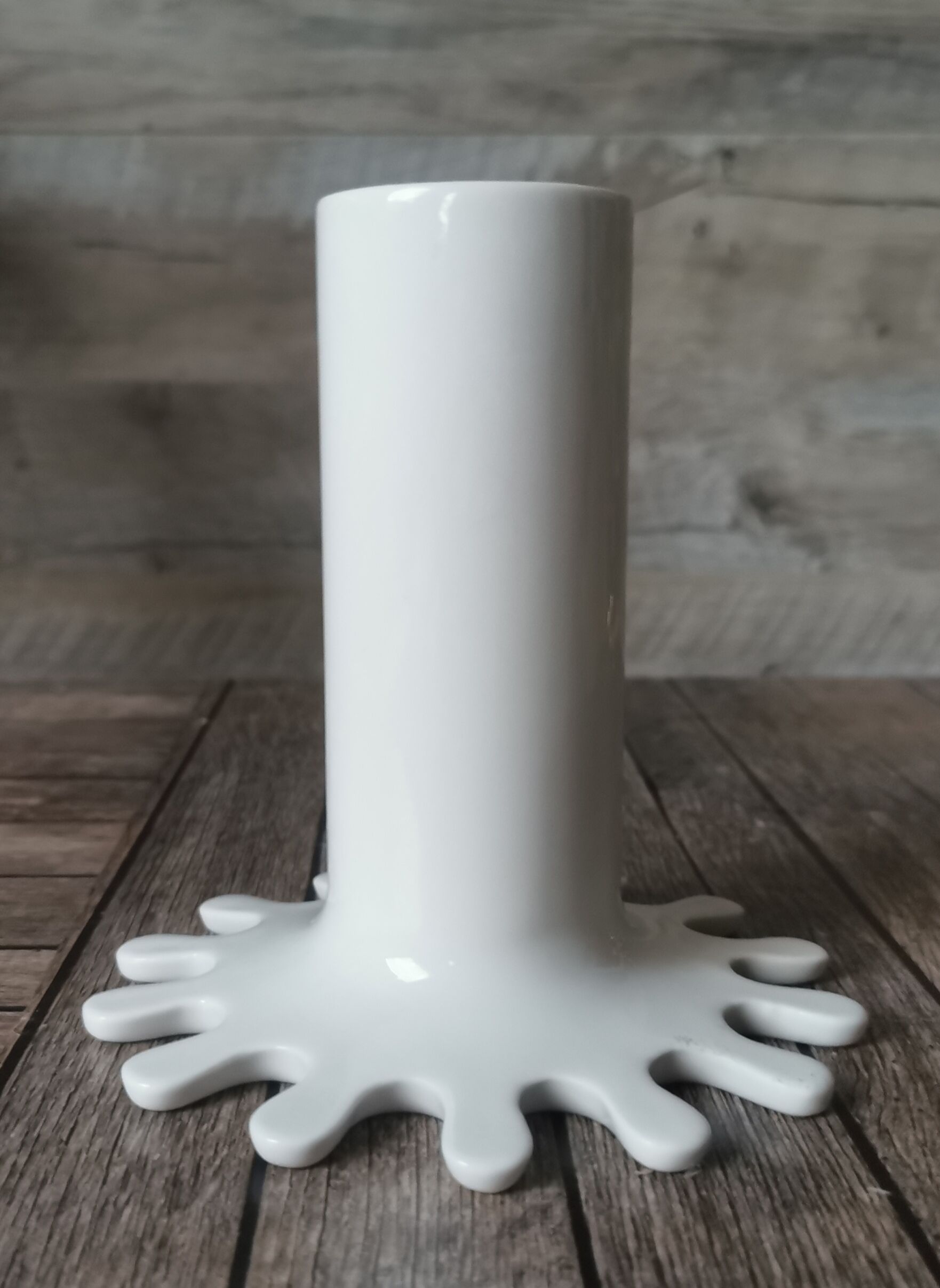 Design candle holder for sentou