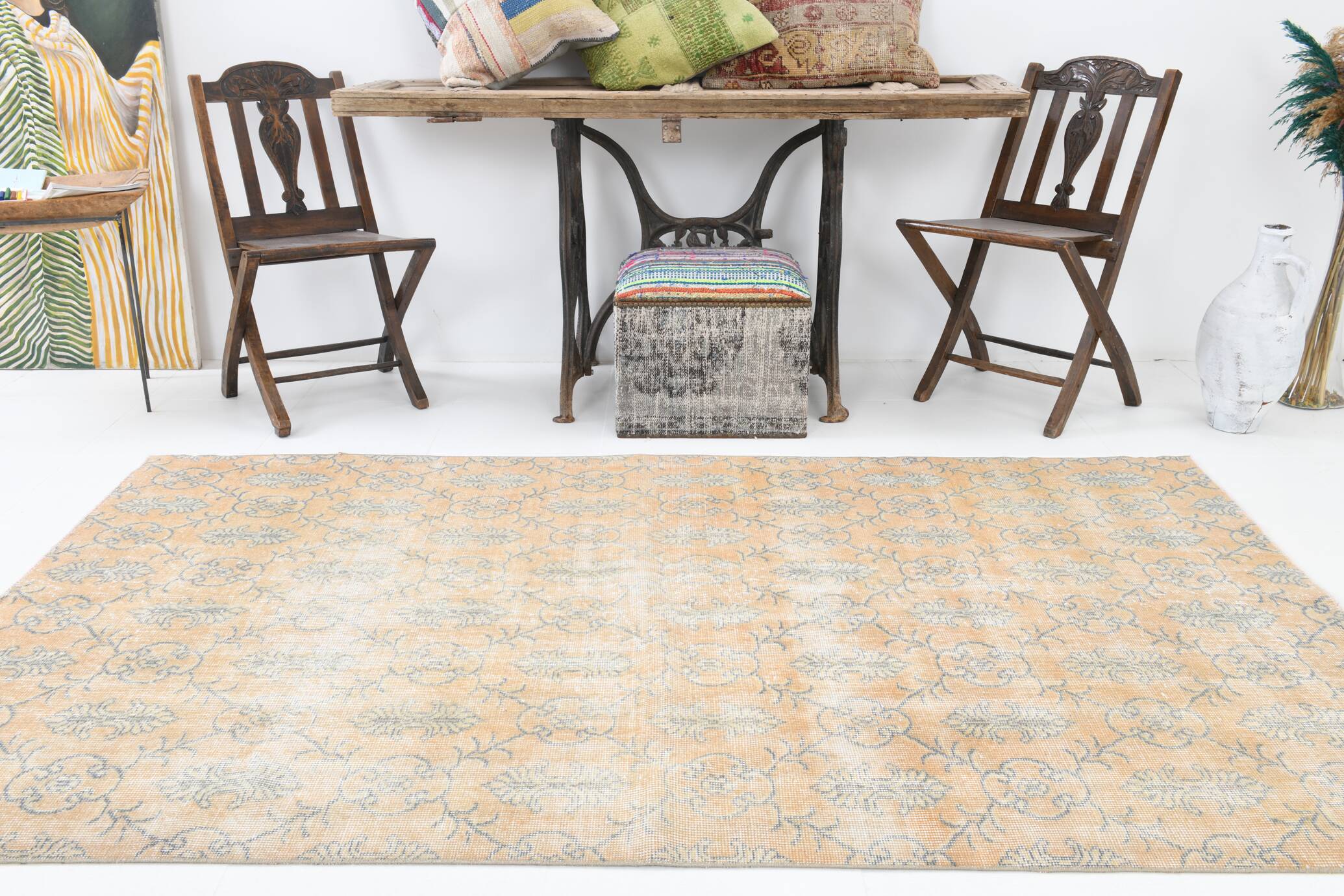 5x8 Shades Of Pale Orange Classic Turkish Vintage Rug, 140x238Cm SK 2296