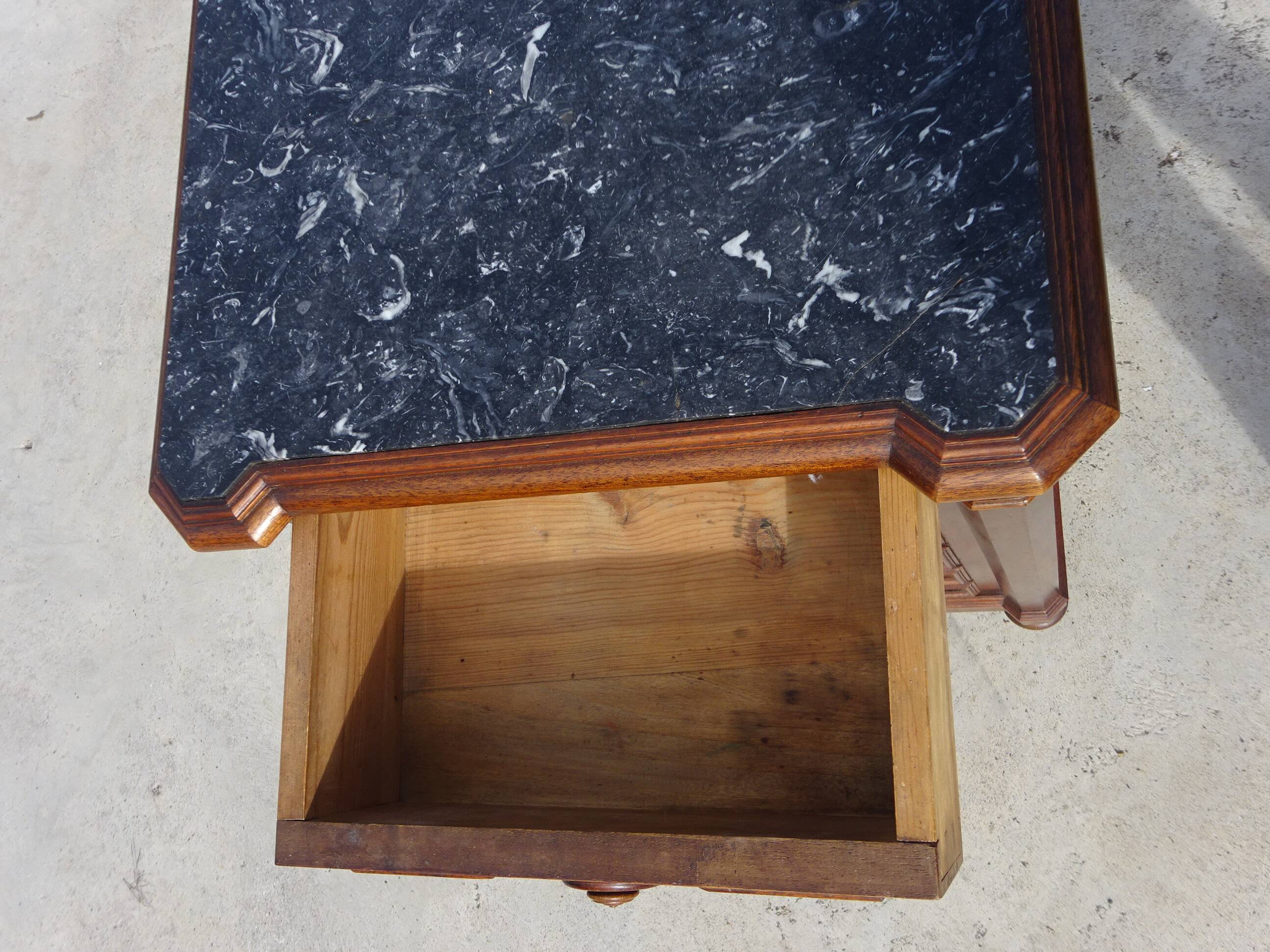 Nightstand with false drawers in walnut and marble, Louis Philippe