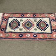 Handmade wool Oriental rug - 1.40m x 0.85m