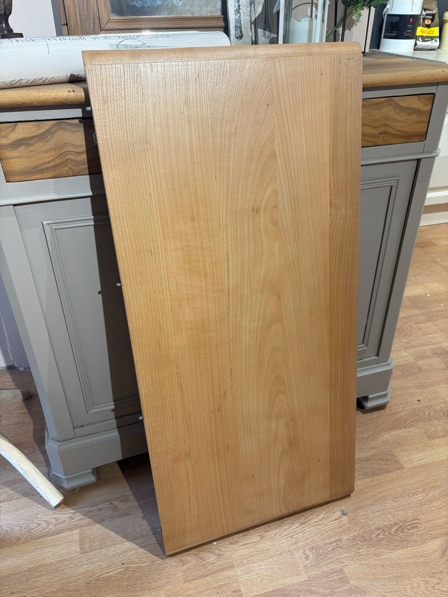 Table ovale en merisier naturel