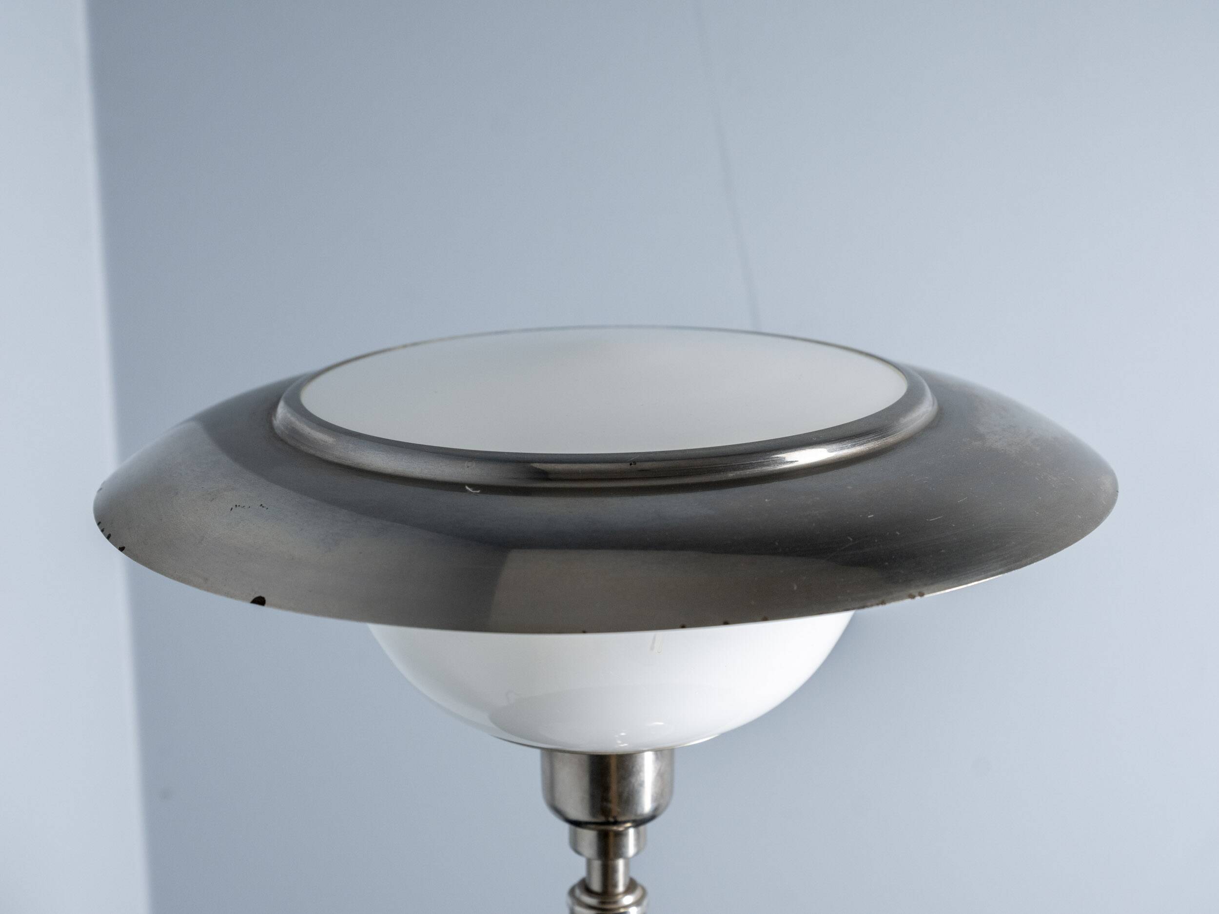 Art Deco table lamp with opaline glass, circa 1930