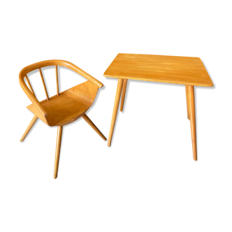 Baumann child desk and armchair set