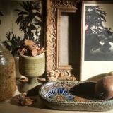 Marguerite-like sandstone pocket