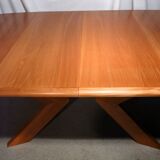 Scandinavian design extendable oval table in blond wood