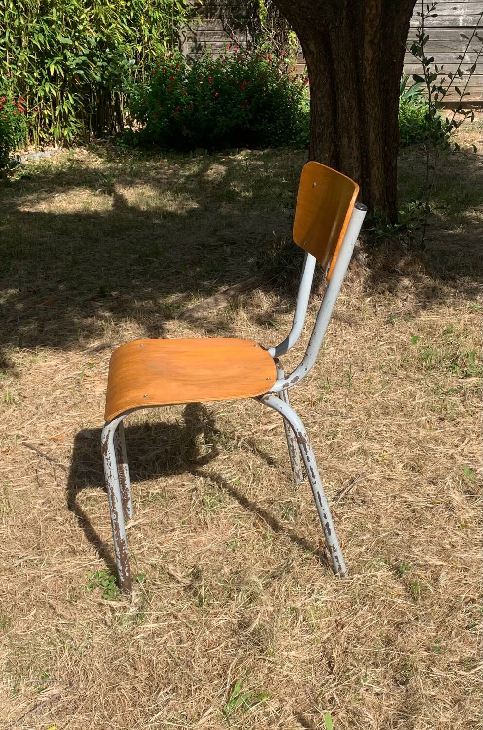 Adult model school chair