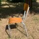 Chaise d’école modèle adulte