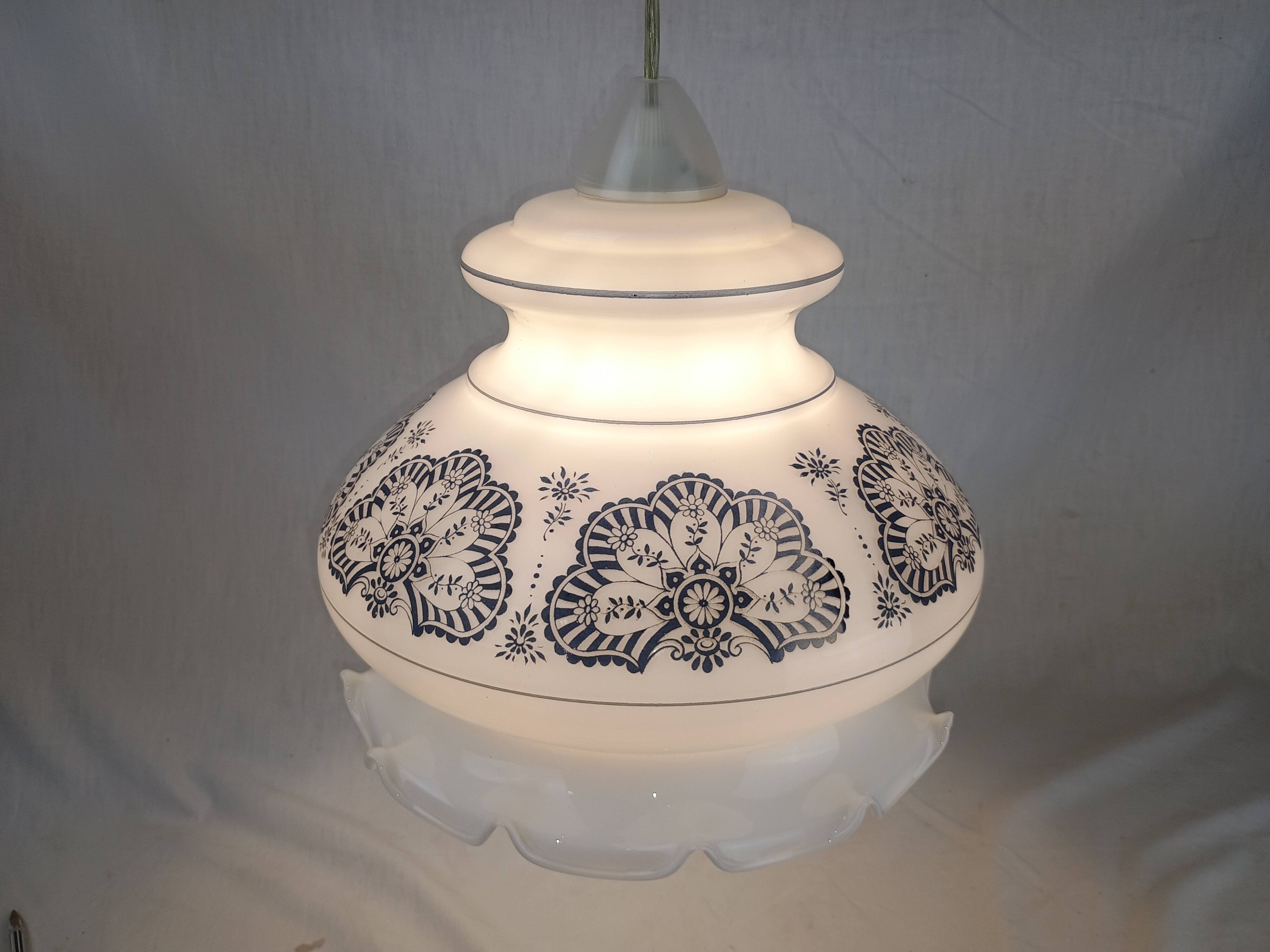 Authentic vintage Italian VENINI pendant light from the 1950s–1960s