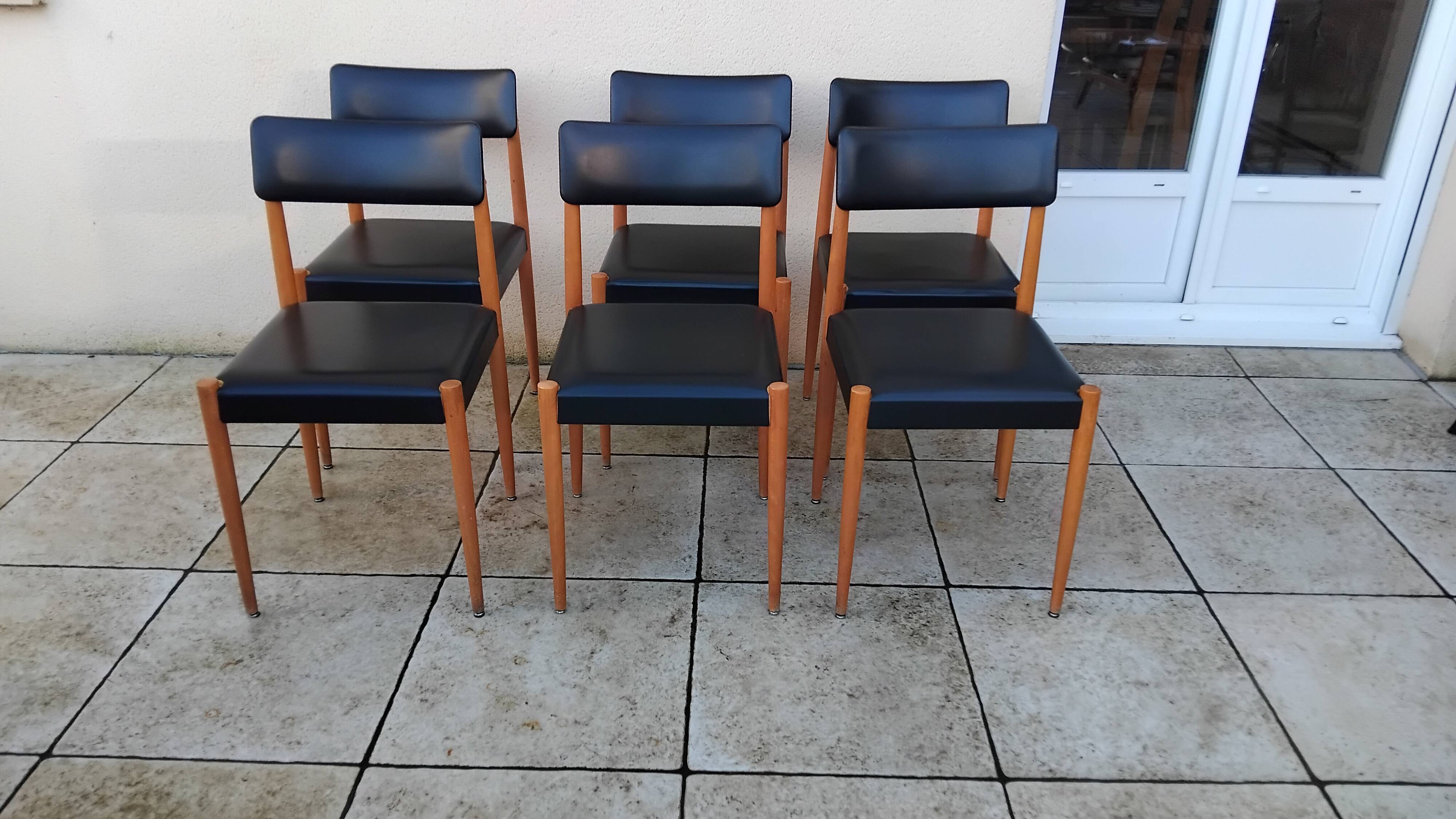6 vintage faux leather and Scandinavian wood chairs