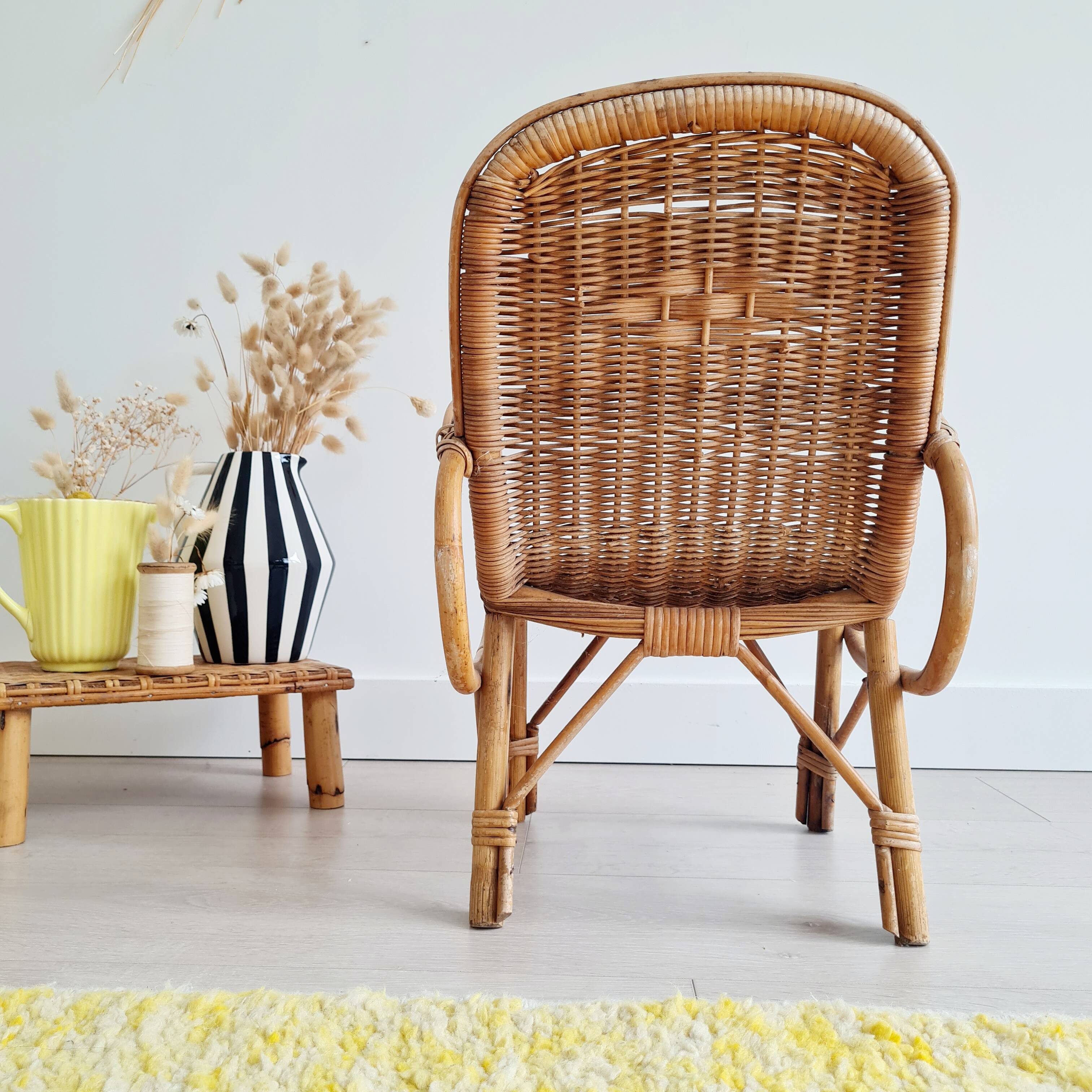 Fauteuil ancien enfant en rotin