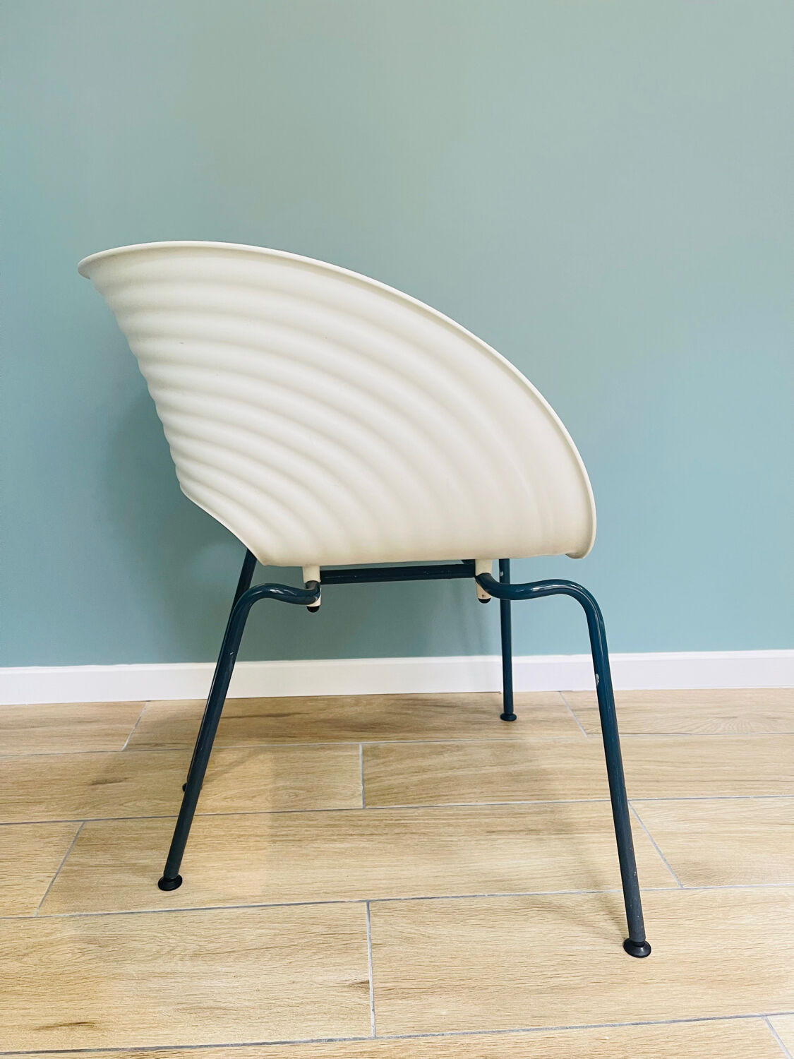 Tom Vac office chair – Ron Arad for Vitra, circa 2000