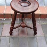 Tripod stool