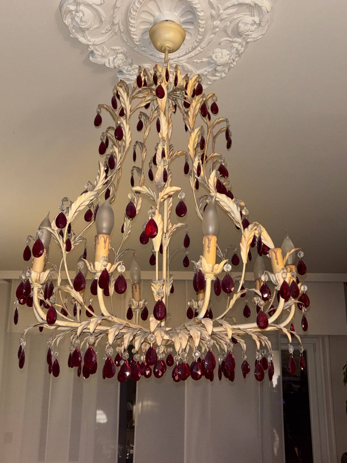 Chandelier pendants