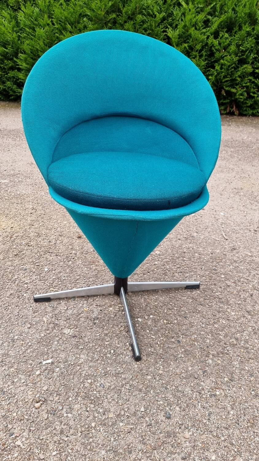 Cone Flesh by Verner Panton