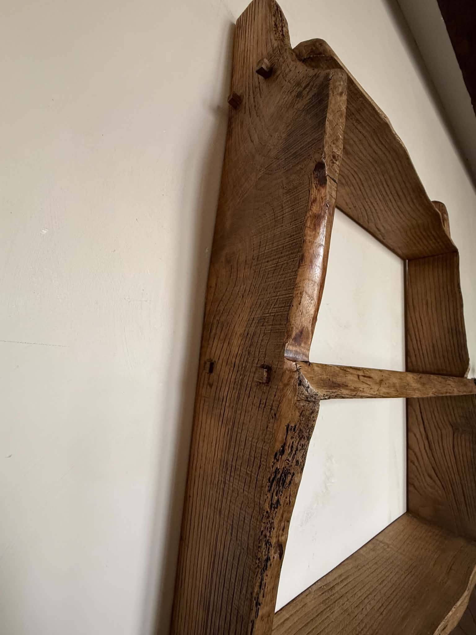 Étagère murale en bois massif/ étagère de rangement