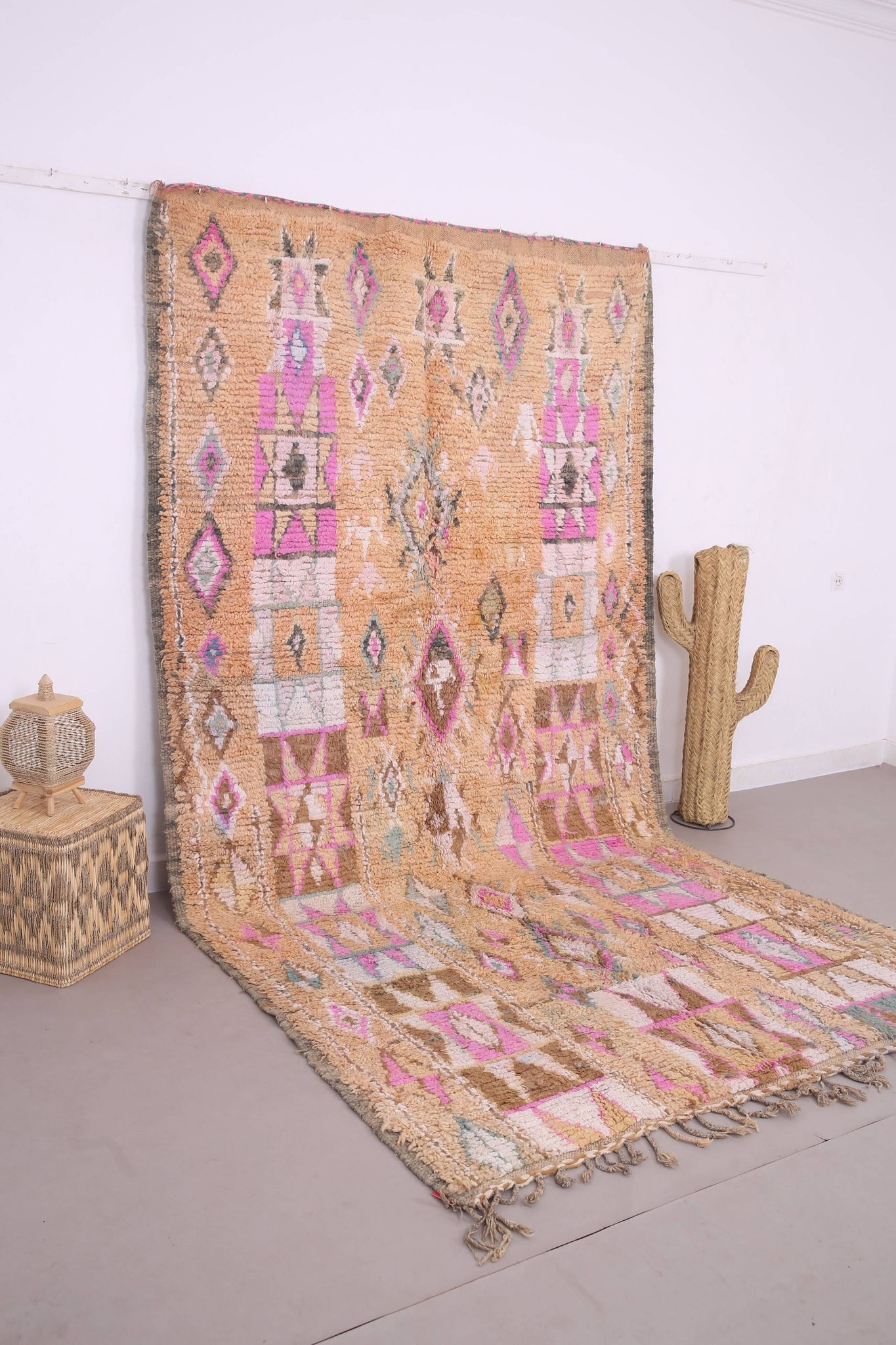 Peach Vintage Moroccan Rug 182 x 348 cm - Berber Wool Rug For Living Room