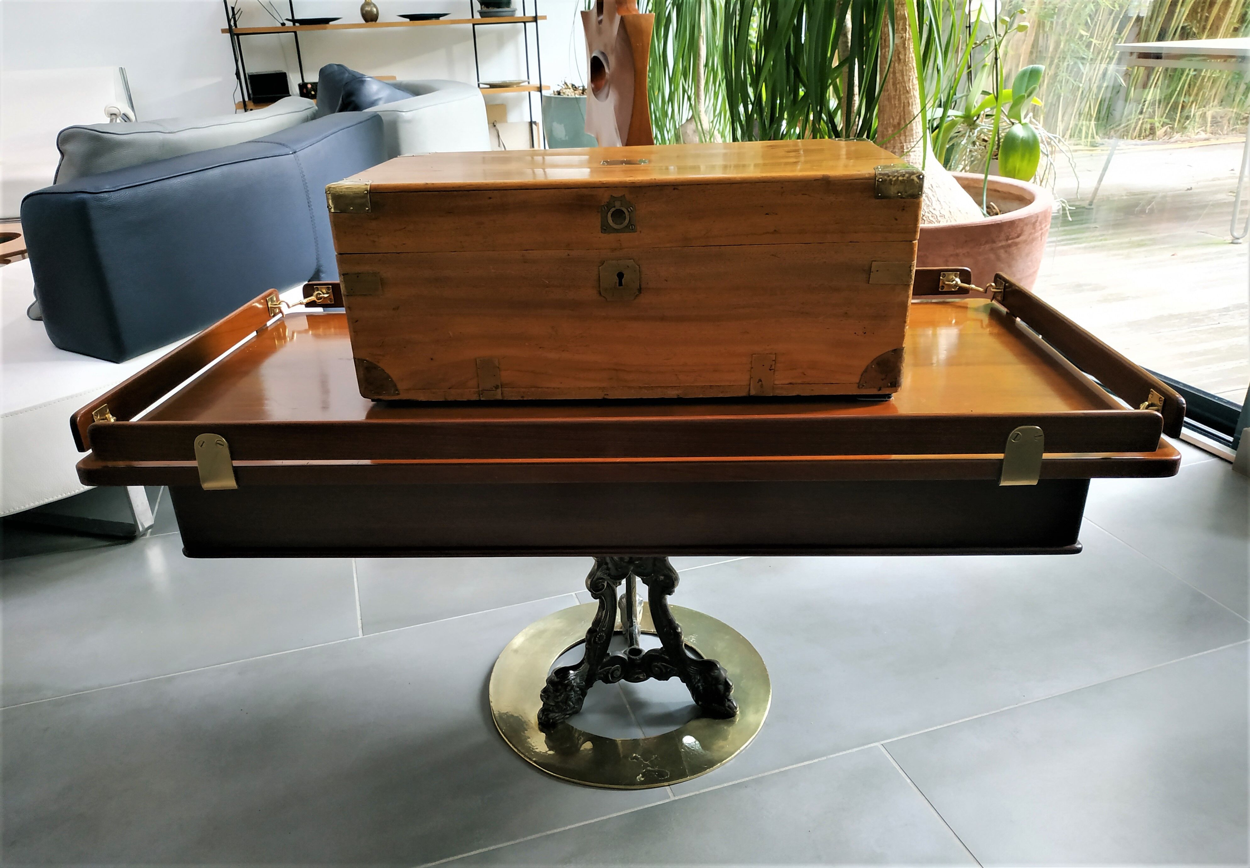 Small naval officer trunk in camphrier