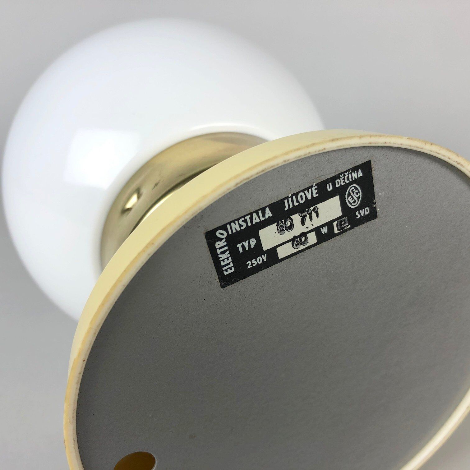 Lampe de table vintage de Tchécoslovaquie années 1980