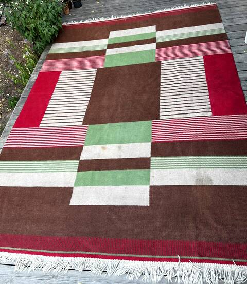 Large modern wool rug from the mid-century 1960s, Czechoslovakia, 335 × 240 cm