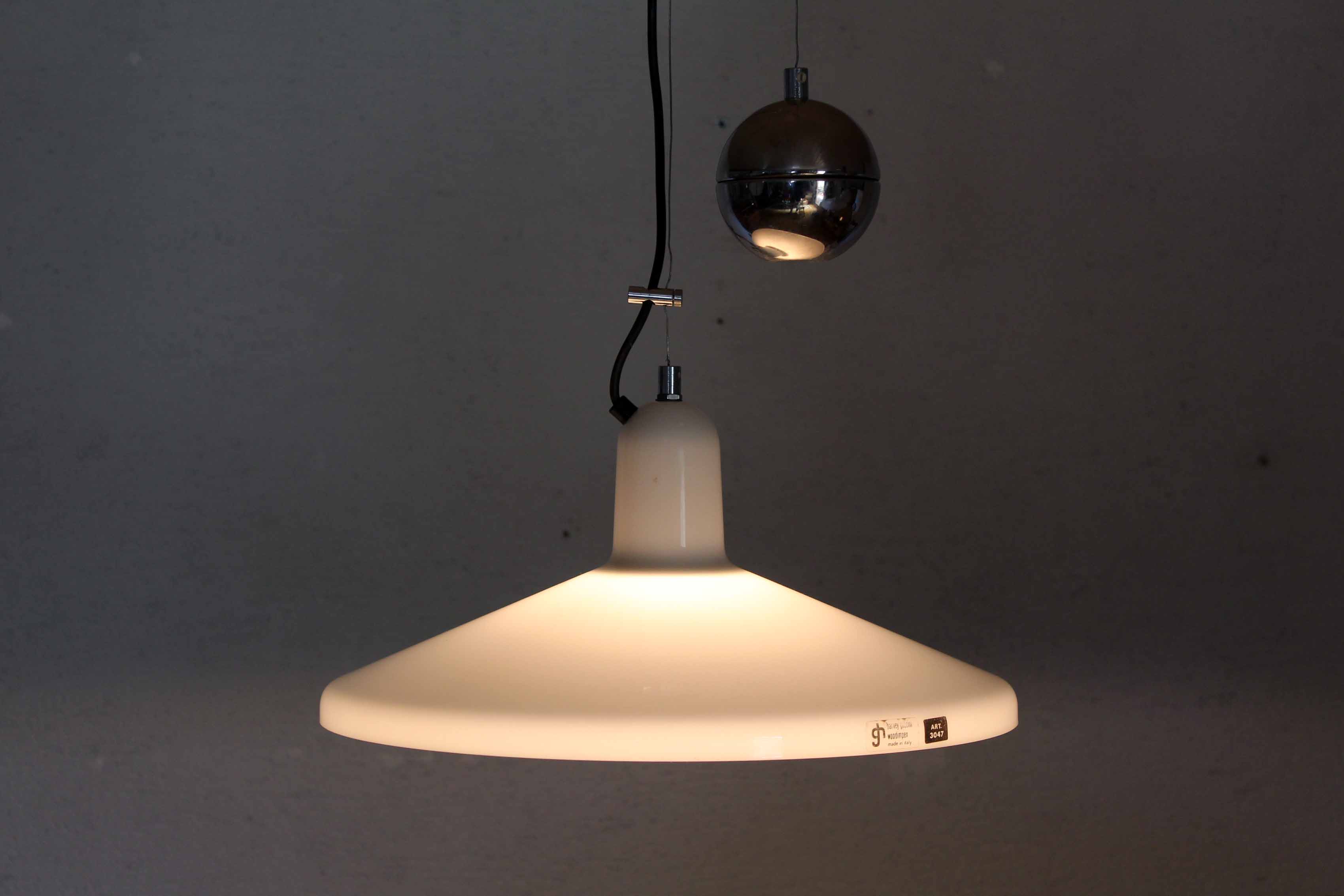 Guzzini pendant lamp by Alfredo Häberli