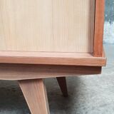 Vintage line with sliding doors