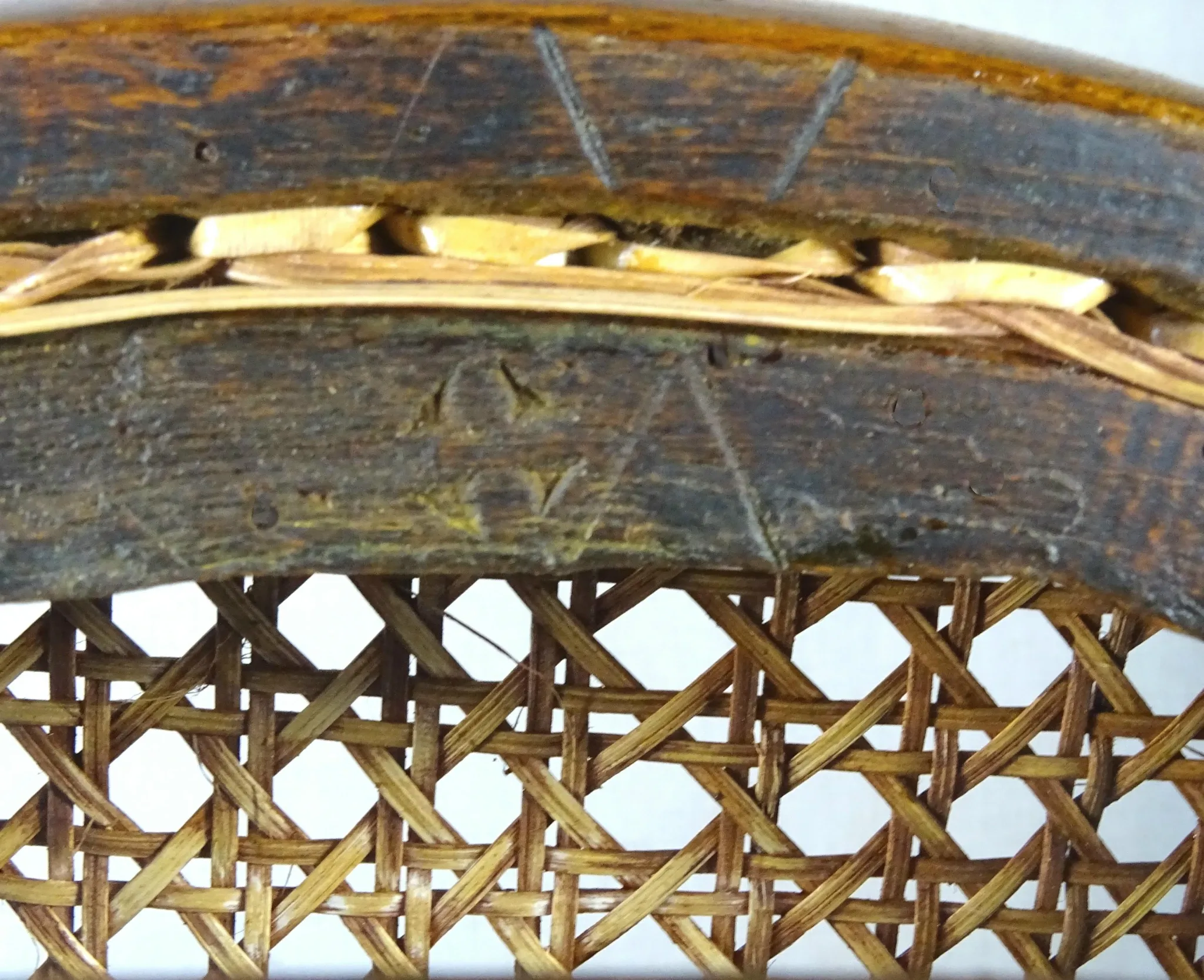 Thonet Chair No. 20 OMEGA circa 1870, original condition Bentwood