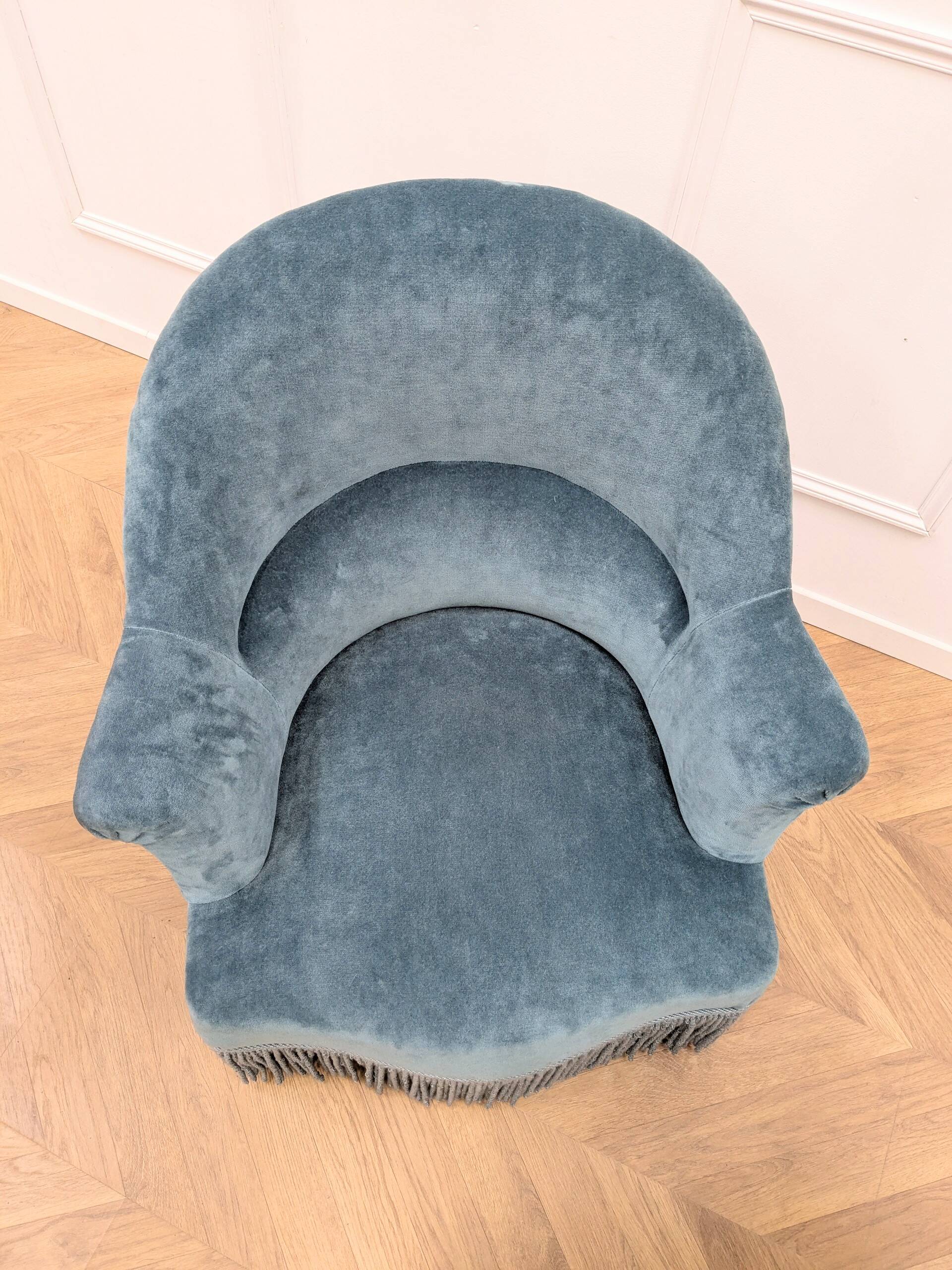Toad chair