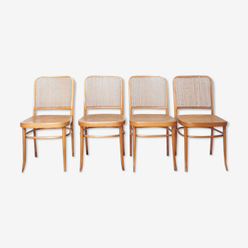 Set of 4 chairs model 811 Hoffman