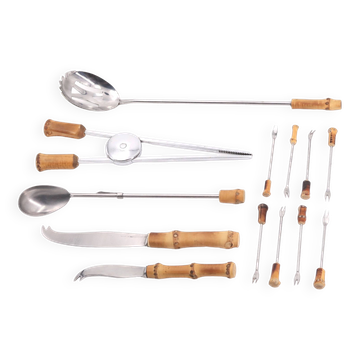 Set de couverts et accessoires avec manche en bambou