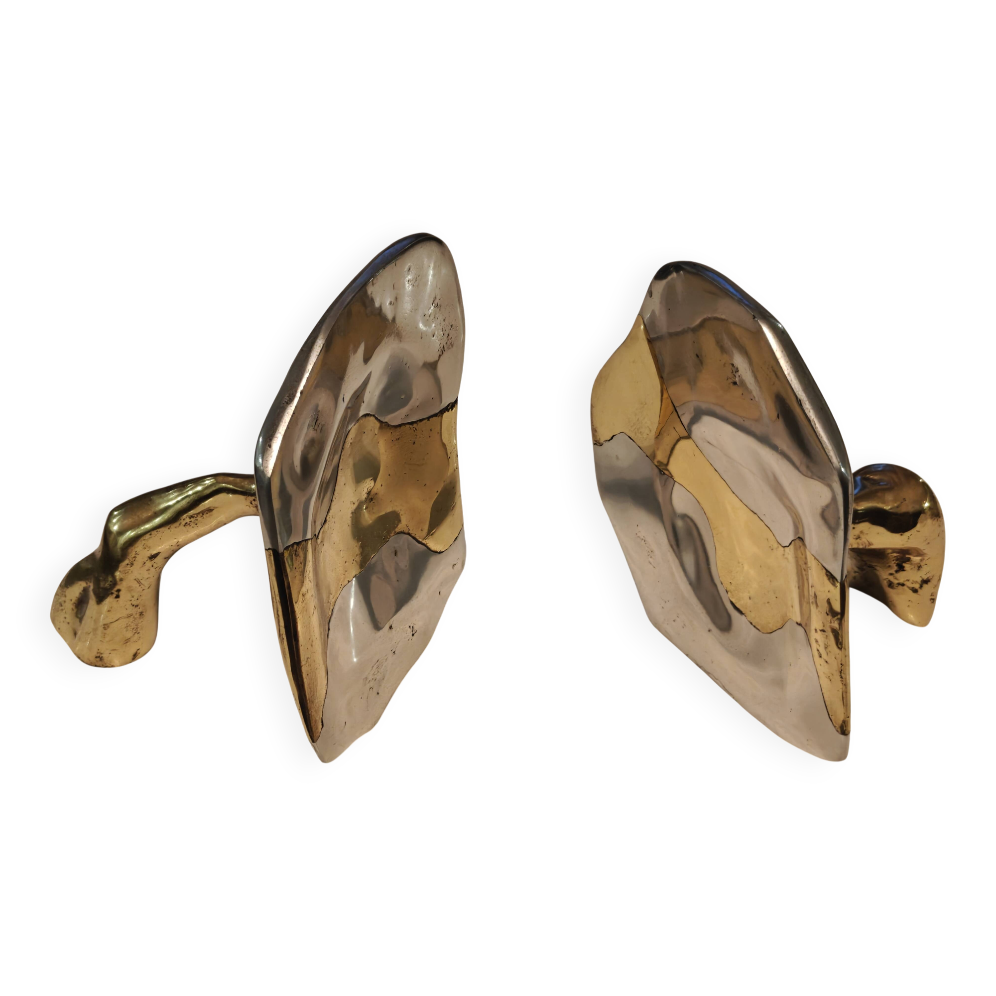 Serre-livres brutalistes David Marshall