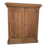 Storage cabinet