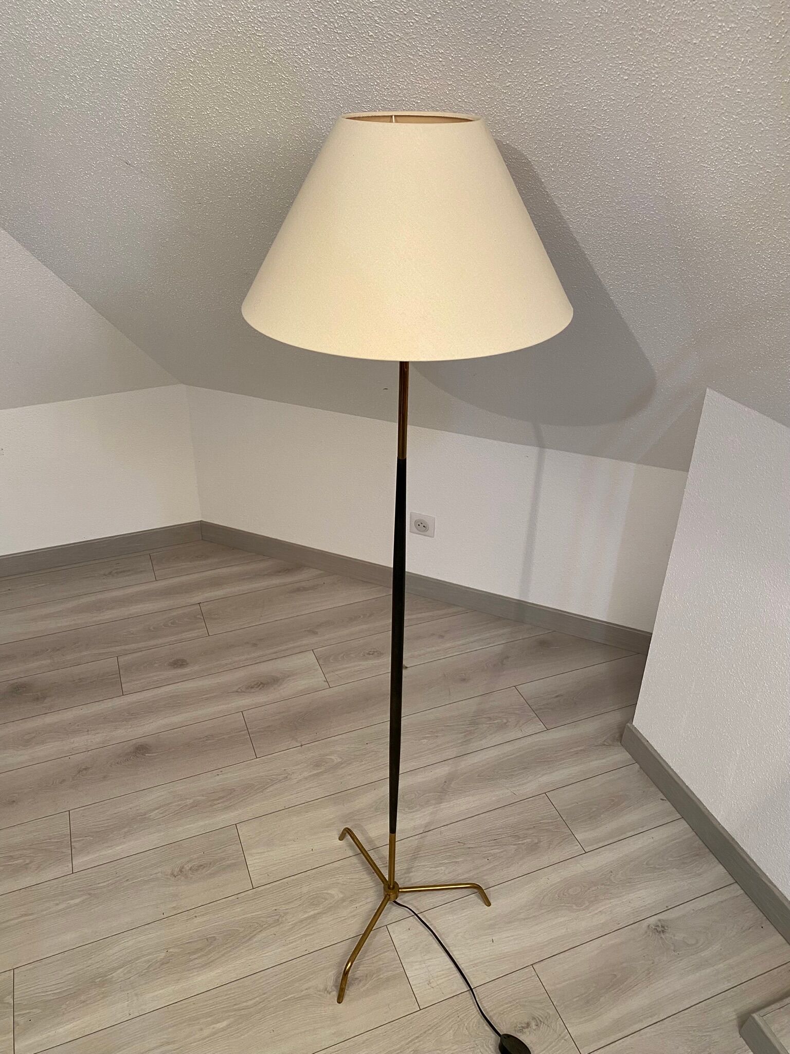 Floor lamp metal brass year 50 design Lunel / vintage
