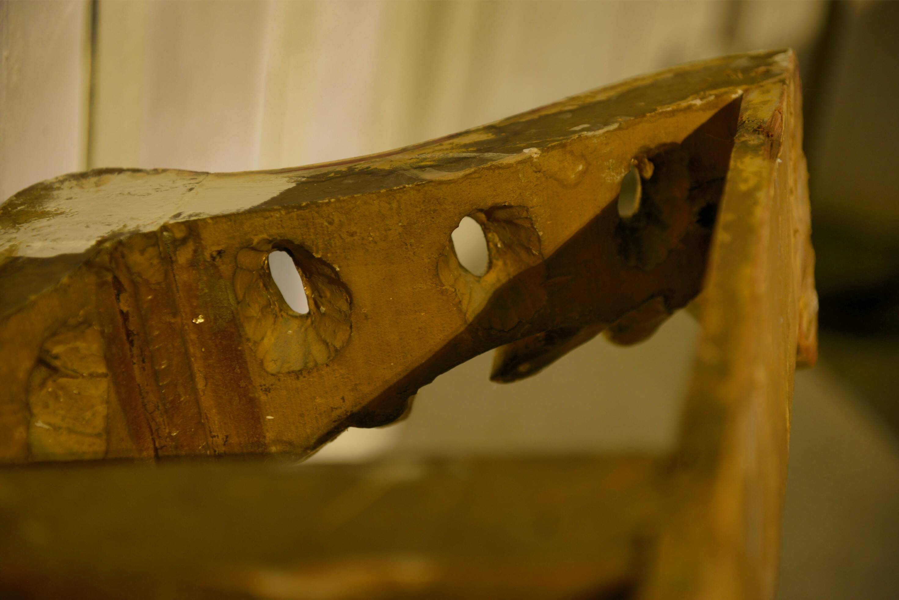 Console en bois doré et marbre XIXème