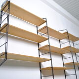 String type shelf 1970