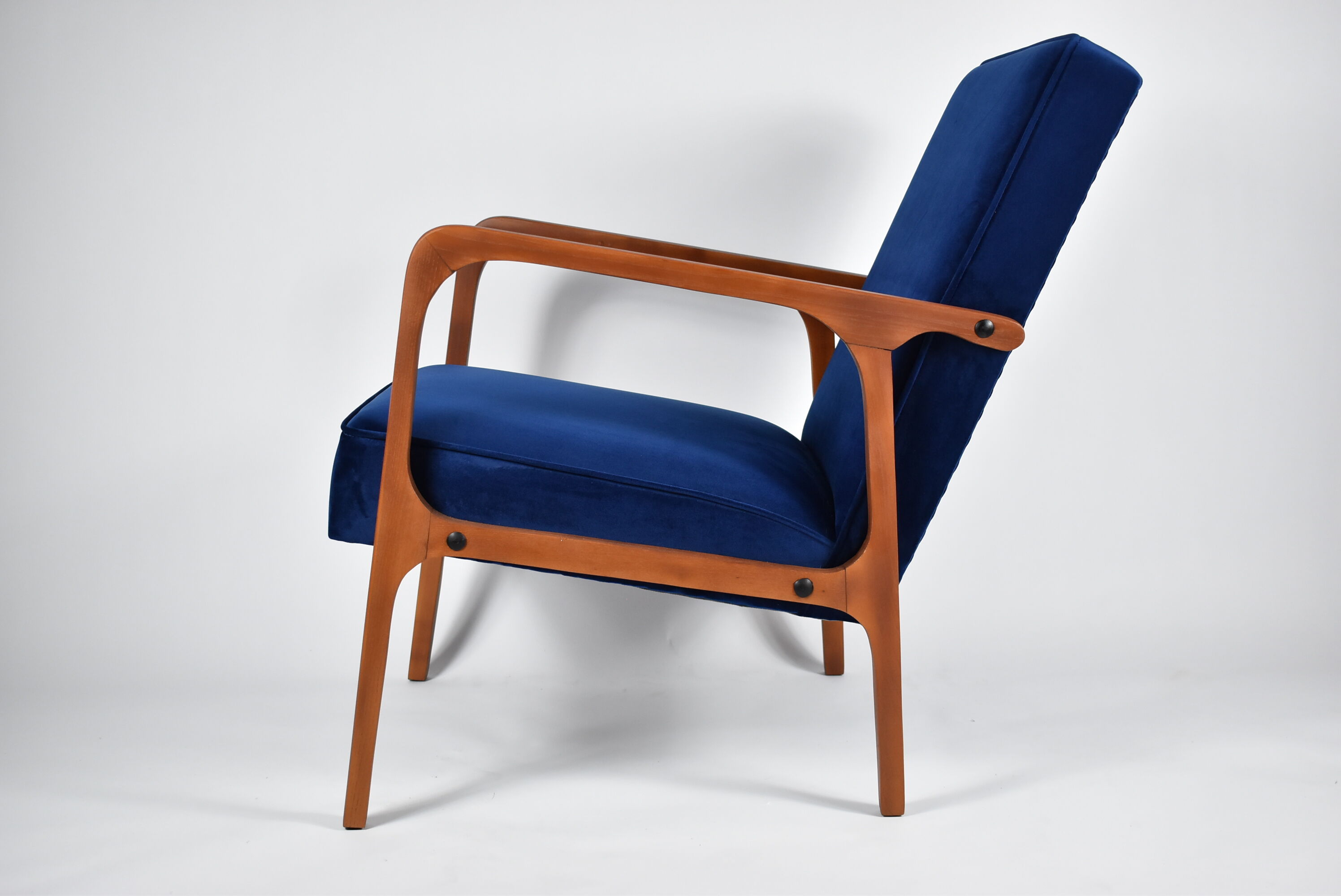 Armchair model 04-b, 70